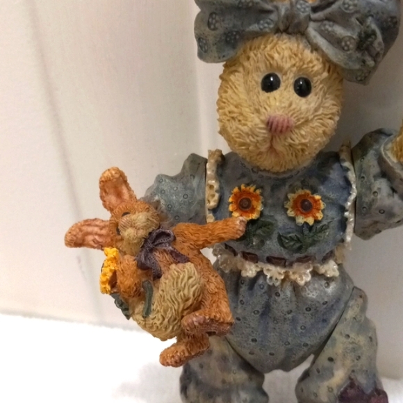 Boyd's Jointed Bunny Rabbit Resin Figurine - Picture 4 of 5